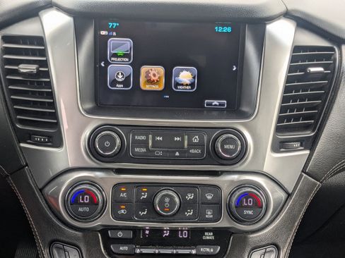 Used 2019 Chevrolet Tahoe LT image 15