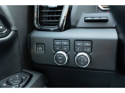 Used 2023 GMC Sierra 1500 AT4X w/ AT4X AEV Edition image 25