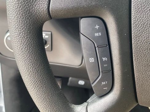 New 2025 Chevrolet Express 3500 w/ Power Convenience Package image 16