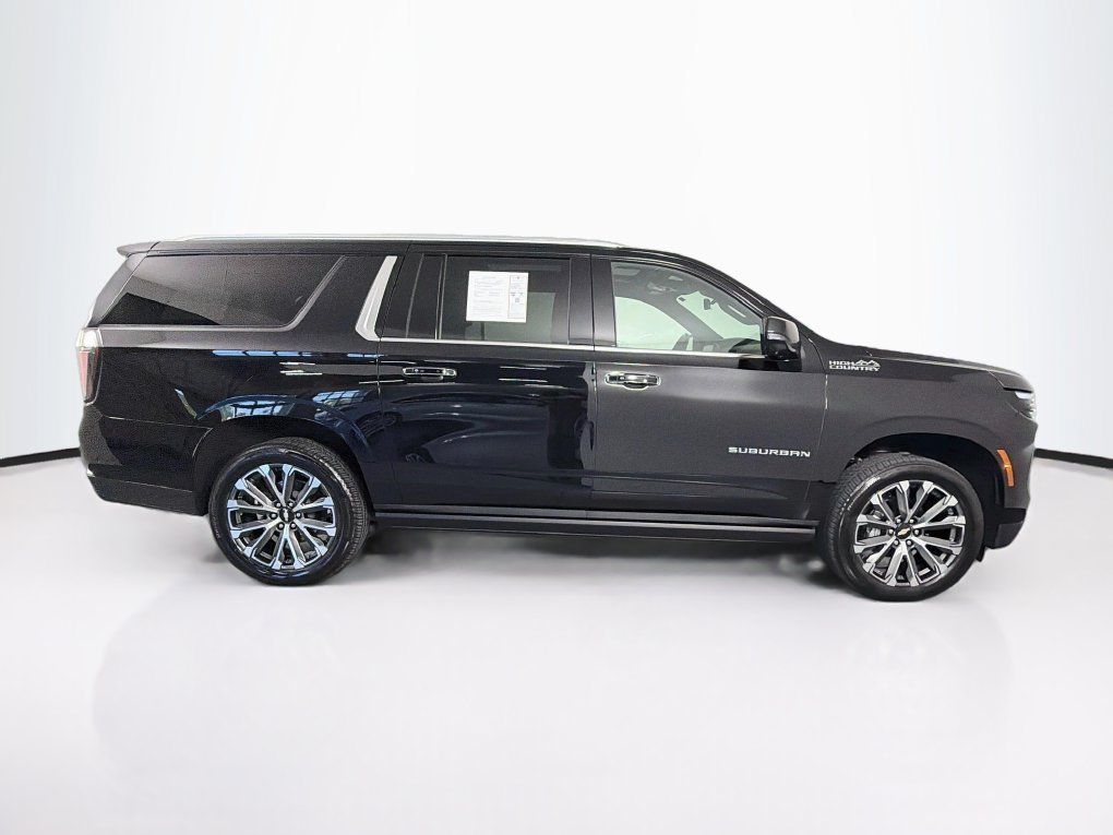 Used 2026 Chevrolet Suburban High Country AWD/4WD image 11