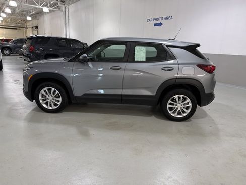 Used 2026 Chevrolet TrailBlazer LS AWD/4WD image 5