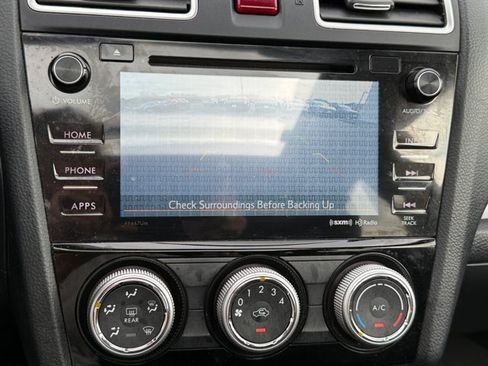 Used 2016 Subaru Forester 2.5i Premium AWD/4WD image 22