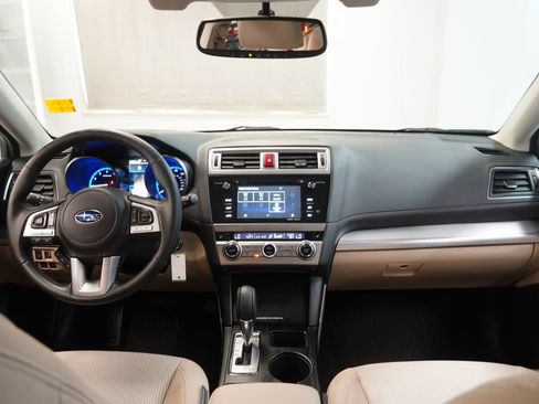Used 2016 Subaru Outback 2.5i Premium AWD/4WD image 21
