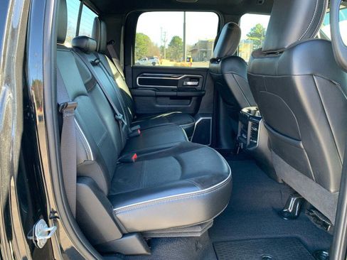 Used 2020 RAM 2500 Laramie w/ Night Edition image 14