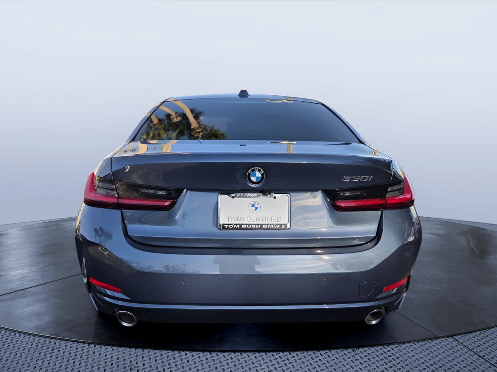 Used 2026 BMW 330i Sedan RWD image 4