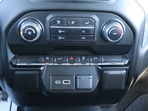 Used 2022 Chevrolet Silverado 1500 Custom w/ Rally Edition image 19