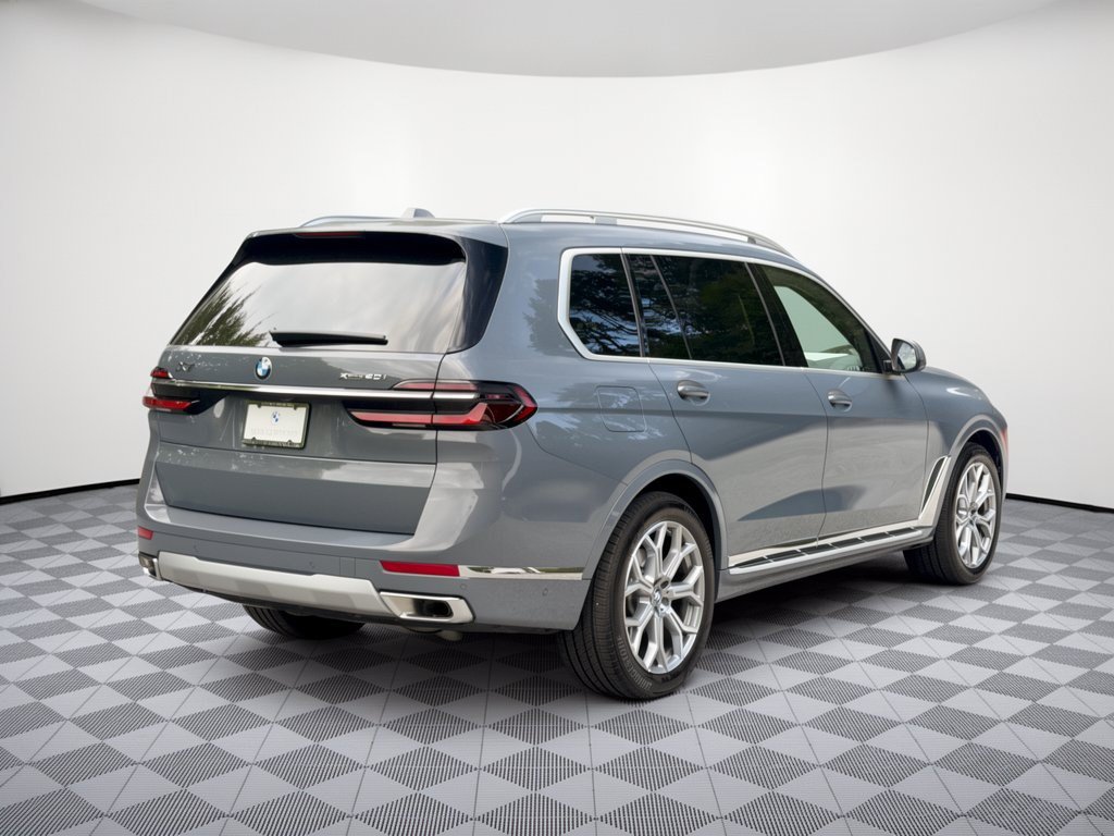 Certified 2026 BMW X7 xDrive40i AWD/4WD image 9