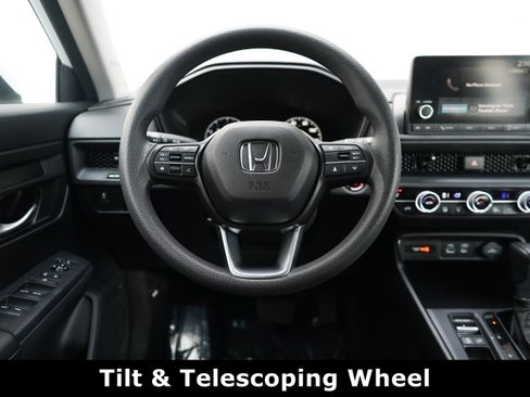 Used 2023 Honda CR-V EX image 9