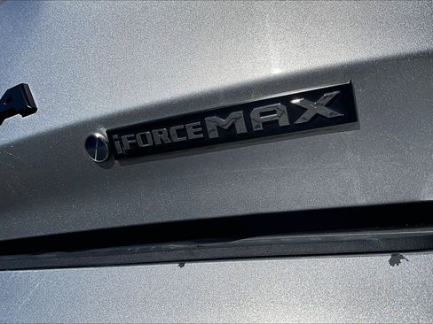 Used 2025 Toyota Sequoia SR5 image 8