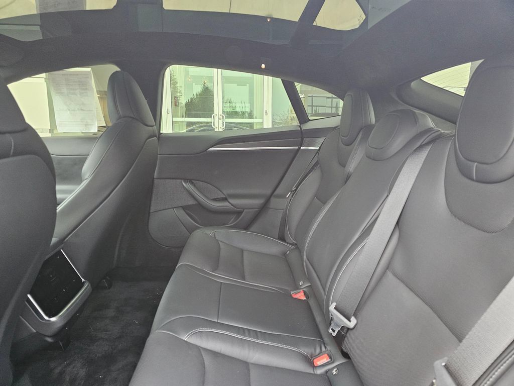 Used 2022 Tesla Model S Plaid AWD/4WD image 21