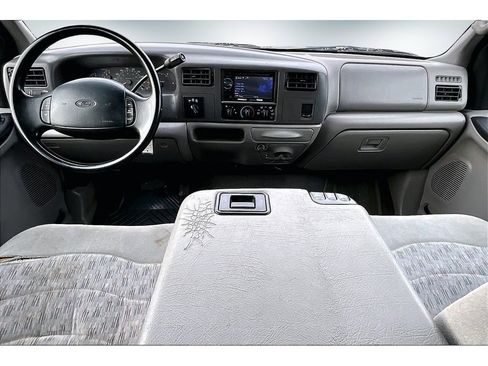 Used 2000 Ford F250 XLT image 8