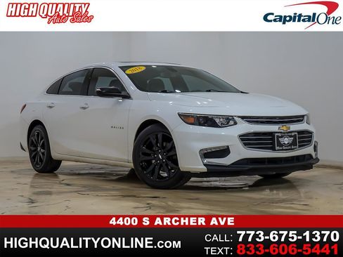 Used 2018 Chevrolet Malibu LT w/ Leather Package FWD image 1