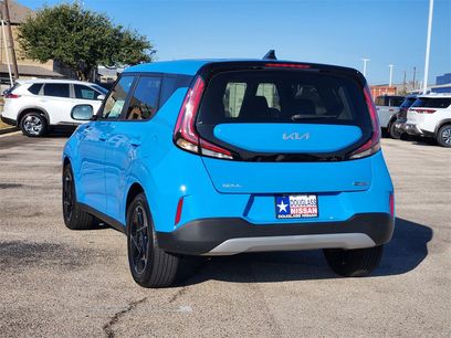 Used 2025 Kia Soul EX