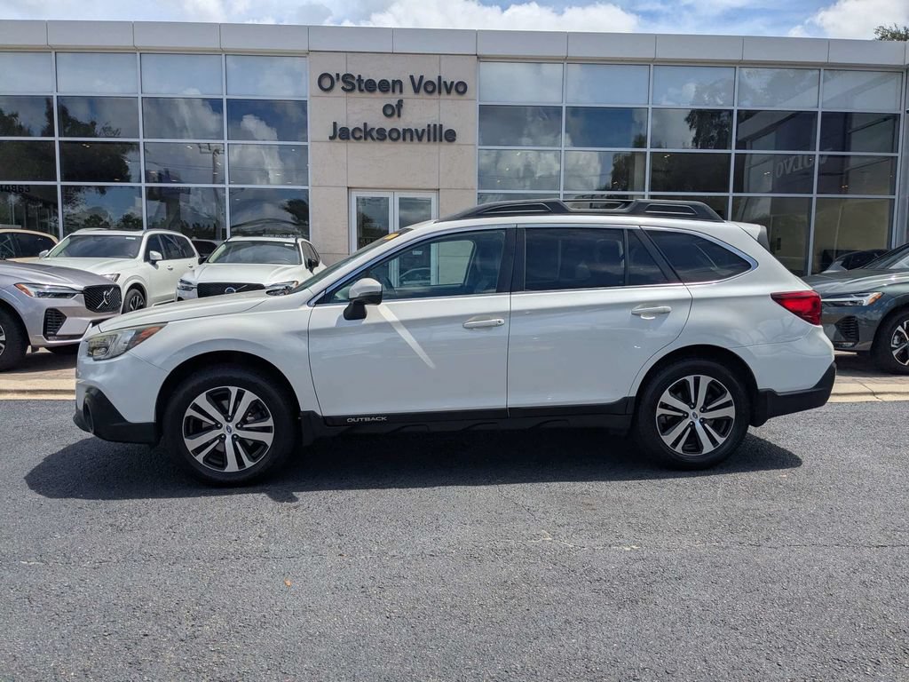 Used 2019 Subaru Outback 2.5i Limited AWD/4WD image 3