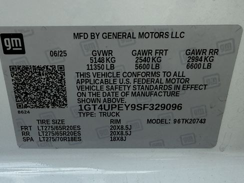 Used 2025 GMC Sierra 2500 AT4 AWD/4WD image 33