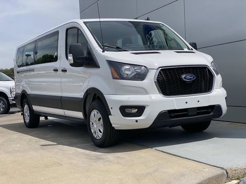 Used 2024 Ford Transit 350 XLT RWD image 1