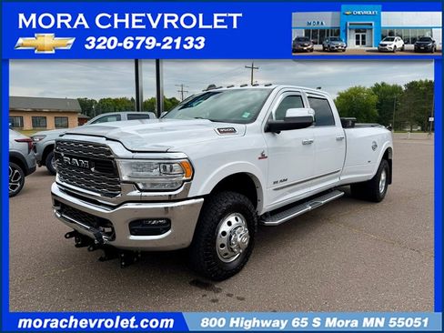 Used 2022 RAM 3500 Limited AWD/4WD image 1