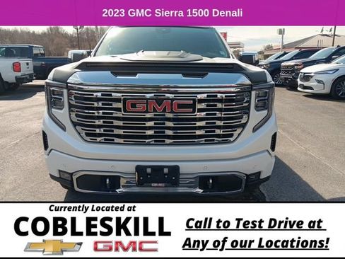 Used 2023 GMC Sierra 1500 Denali w/ Denali Reserve Package AWD/4WD image 9