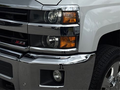 Used 2018 Chevrolet Silverado 2500 LTZ w/ Duramax Plus Package image 14