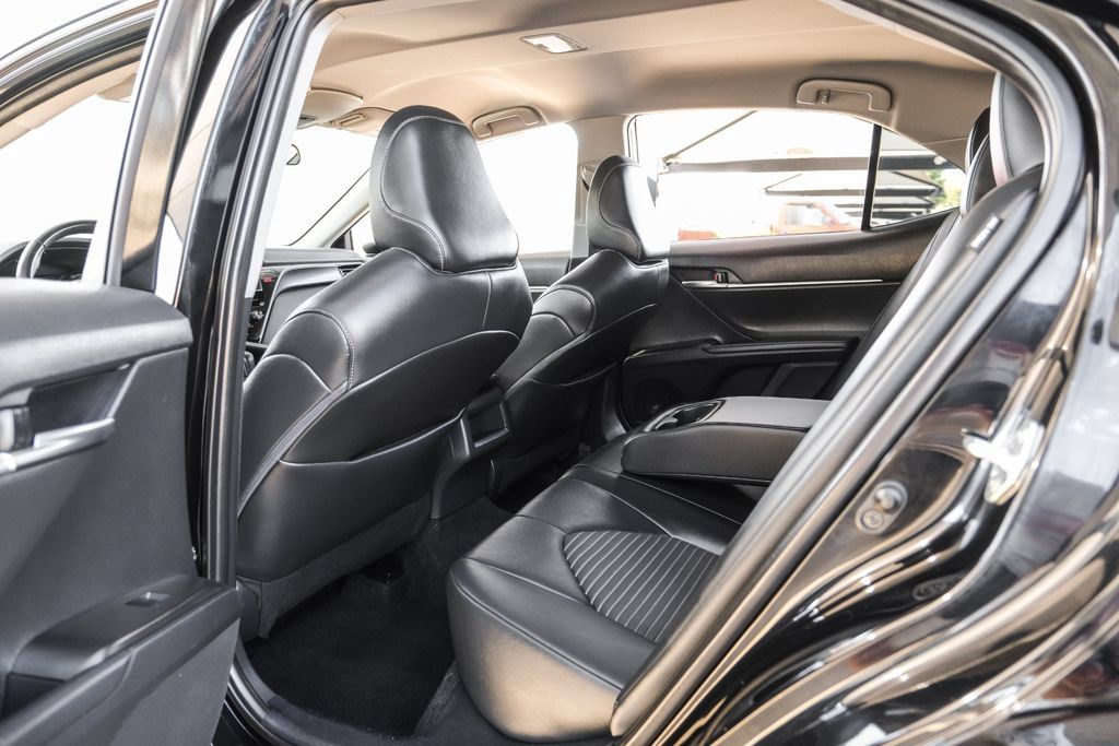 Used 2023 Toyota Camry SE FWD image 31