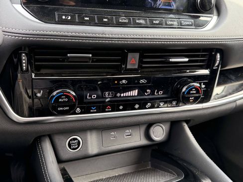 Used 2023 Nissan Rogue SL w/ SL Premium Package AWD/4WD image 30