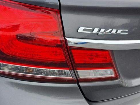 Used 2013 Honda Civic LX image 32