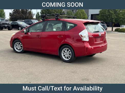 Used 2012 Toyota Prius V Three FWD image 4