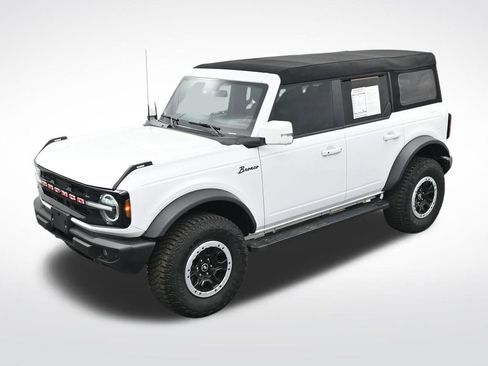 Used 2024 Ford Bronco Outer Banks w/ Sasquatch Package AWD/4WD image 21