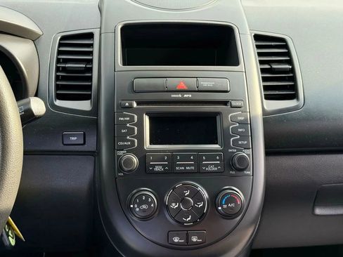 Used 2012 Kia Soul image 22