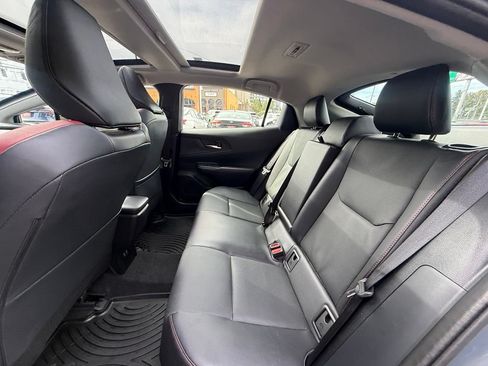 Certified 2024 Toyota Prius Prime FWD image 17
