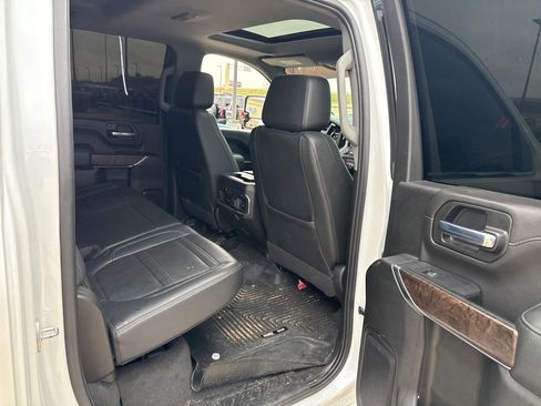 Used 2023 GMC Sierra 2500 Denali w/ Denali Ultimate Package image 12