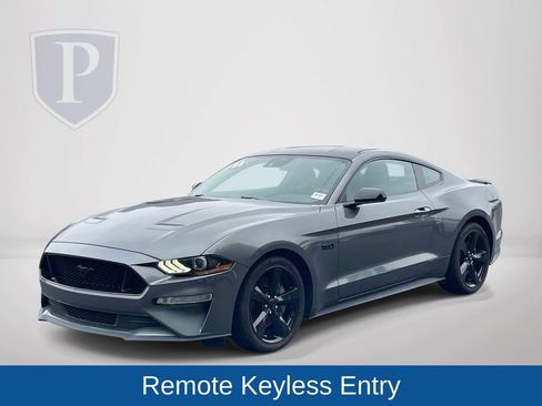 Used 2022 Ford Mustang GT w/ Equipment Group 301A RWD image 4