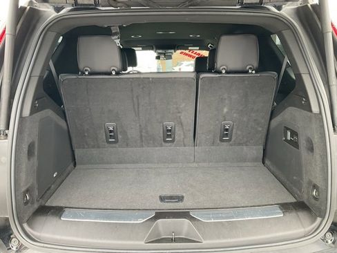 Used 2022 Cadillac Escalade Luxury image 47
