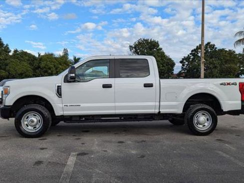 Used 2020 Ford F250 XL w/ Power Equipment Group image 3
