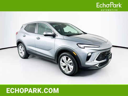 Used 2025 Buick Encore GX Preferred FWD image 1