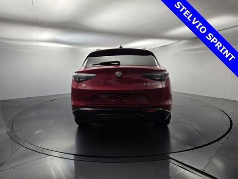 Used 2025 Alfa Romeo Stelvio Sprint w/ Veloce Package image 9