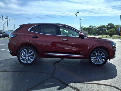 Used 2022 Buick Envision Avenir w/ Safety Package AWD/4WD image 40