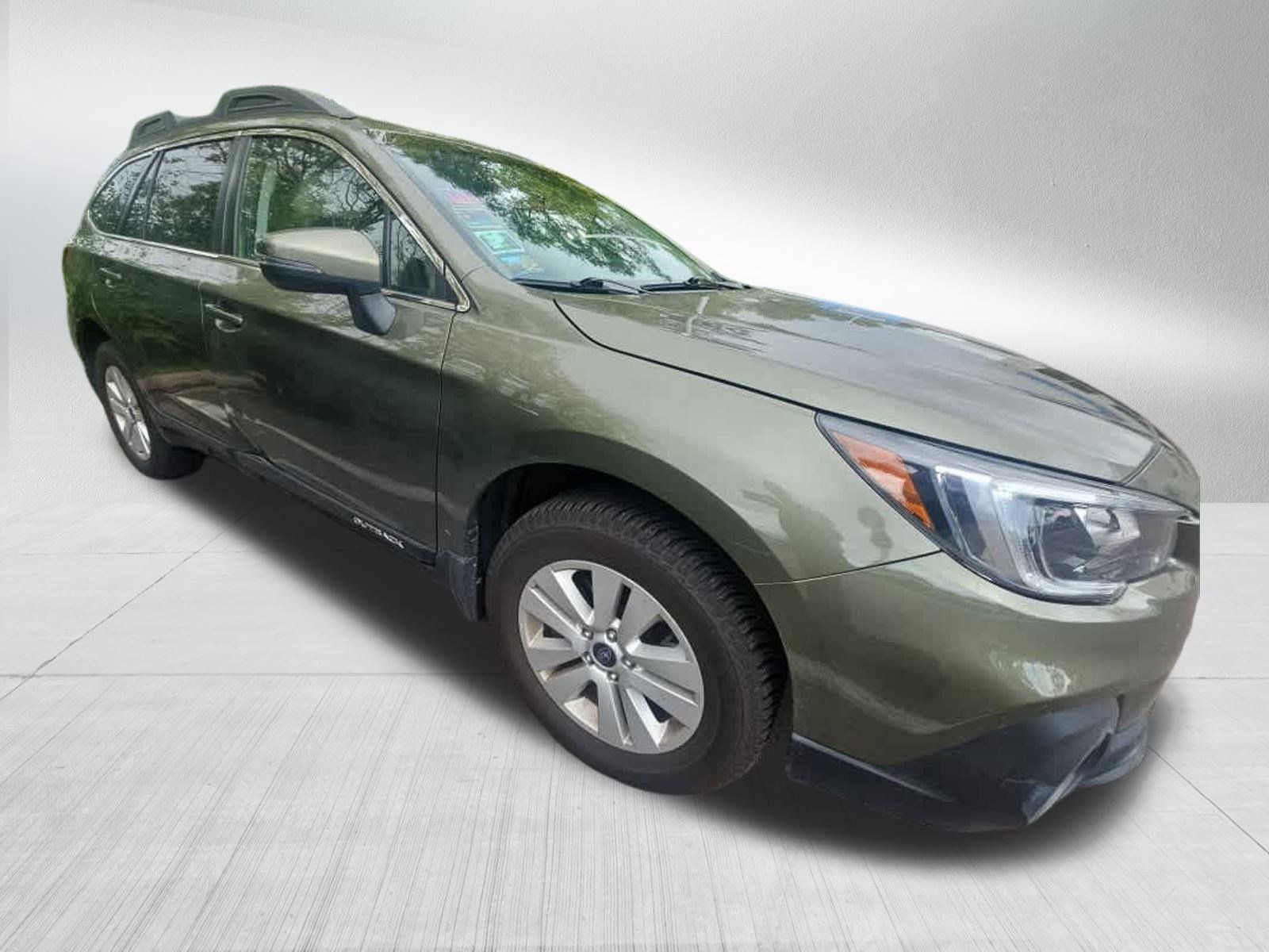 Used 2018 Subaru Outback 2.5i Premium AWD/4WD image 3