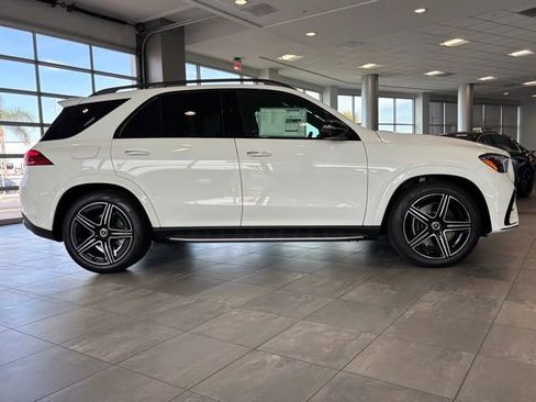 New 2026 Mercedes-Benz GLE 450 4MATIC image 2