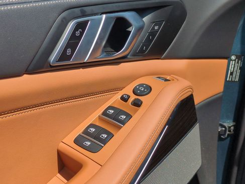 Used 2025 BMW X5 xDrive40i image 15