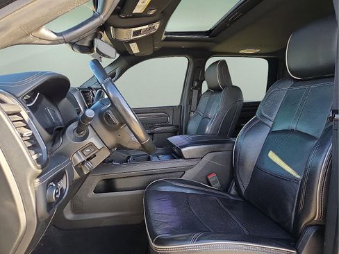 Used 2024 RAM 2500 Limited image 14