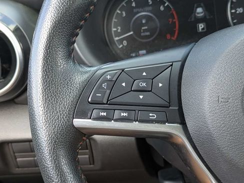 Used 2021 Nissan Kicks SR w/ SR Premium Package FWD image 24