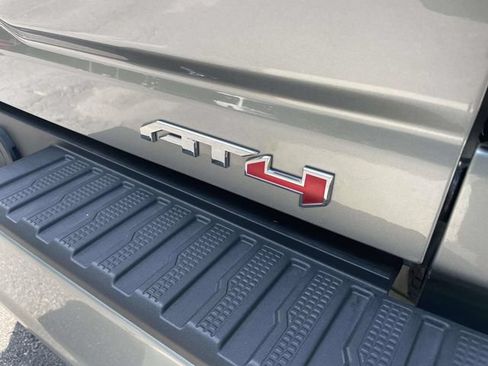 Used 2025 GMC Sierra 3500 AT4 w/ AT4 Premium Plus Package AWD/4WD image 9