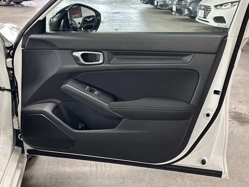 Used 2024 Honda Civic Sport image 12