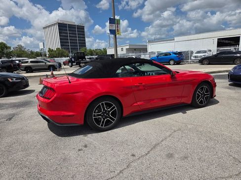 Used 2020 Ford Mustang Premium RWD image 11