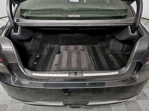 Used 2023 Lexus LS 500h AWD w/ Luxury Package image 33