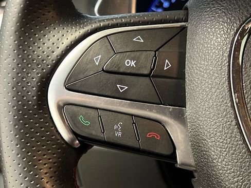 Used 2015 Jeep Grand Cherokee SRT w/ Quick Order Package 26J AWD/4WD image 21