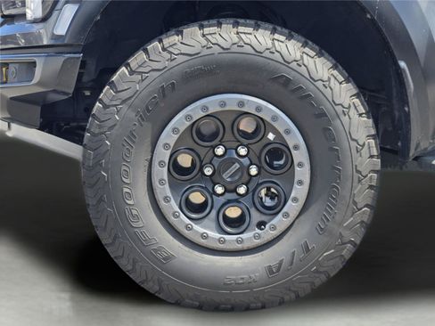 Certified 2025 Ford F150 Raptor AWD/4WD image 11