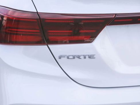 Certified 2023 Kia Forte GT-Line image 8