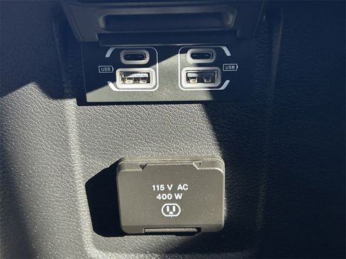 Used 2025 Jeep Gladiator Mojave w/ Safety Group image 23